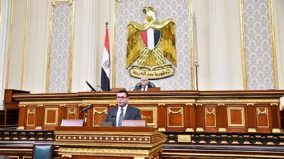 وزير الإسكان: طرحنا 8521 قطعة أرض بـ20 مدينة جديدة