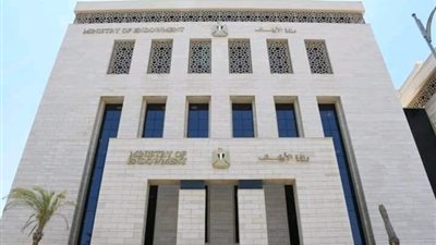 بالأسماء..إعتماد 82 خطيبًا بالمكافأة من المحالين للمعاش