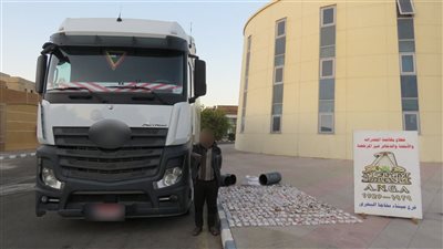 الداخلية تضبط شحنة كبتاجون بمليار جنيه قبل تهريبها.. اعرف التفاصيل