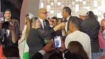 أولى جلسات محاكمة الشاب المصفوع من عمرو دياب.. اليوم
