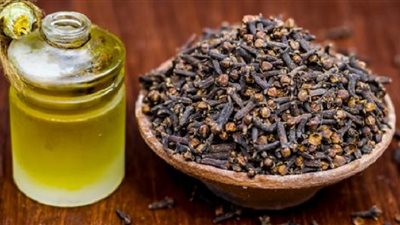 فوائد زيت القرنفل