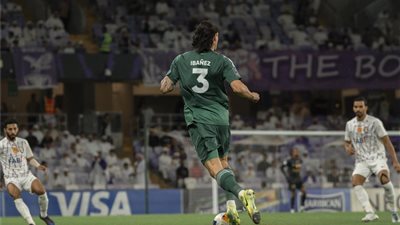 العين الاماراتى يواصل السقوط بالهزيمة أمام الأهلى السعودى بثنائية