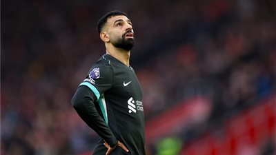سكاي : هناك فجوة بين ما يريده محمد صلاح وما يستعد ليفربول لتقديمه