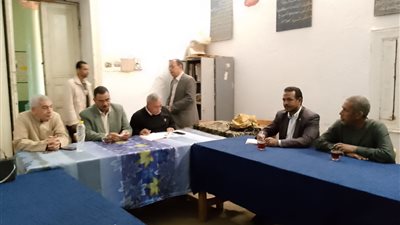تعليم قوص يناقش تعميم تكنولوجيا المراقبة بالكاميرات بالمدارس