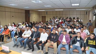 إقبال من المتدربين على اجتيازدورة إعداد محامي لدي الشركات والبنوك