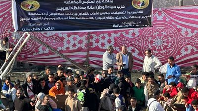 مبادرة تخفيضات ملابس لحماة الوطن بالسويس