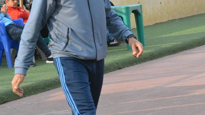 فاروق المدير الفني الجديدللمقاصه اسعي للصعود للمحترفين