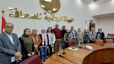 السفيرة إيناس النقيب: 