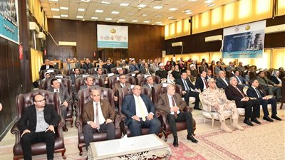 محافظ الفيوم ورئيس الجامعة يشهدان احتفال الرقابة الإدارية