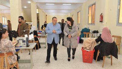محافظ أسيوط يتفقد المجمع الصناعي الحرفي بالشامية بساحل سليم