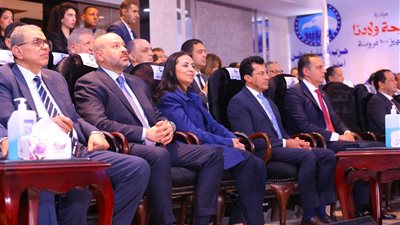 وزيرة التضامن تشهد احتفالية تجهيز 1000 عروسة من فتيات الجيزة