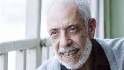 شريف عامر يطالب بالدعاء للفنان نبيل الحلفاوي