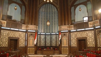 تجميد الدستور والبرلمان السورى لمدة 3 أشهر