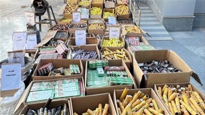 ضبط عاطلين بإدارة ورشتين لتصنيع الألعاب النارية فى الفيوم