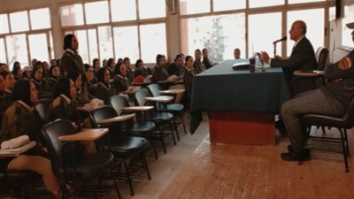 ندوات تثقيفية لطلبة وطالبات معاهد معاونى الأمن