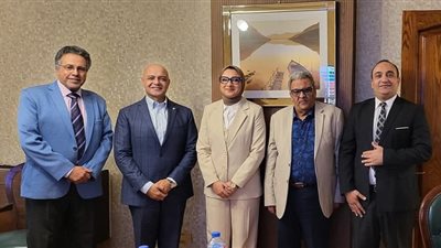 نائب محافظ الوادي الجديد تبحث تنفيذ عدد من مشروعات التنمية