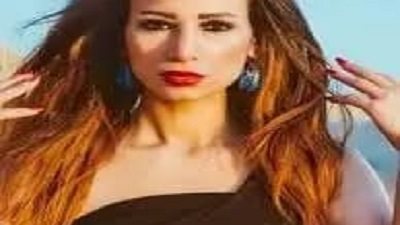 غادة طلعت تنتهى من 