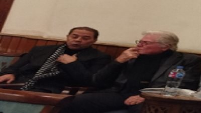 بالصور..حسين فهمى ومدحت وثروت والحجار فى عزاء زوج لمياء زايد
