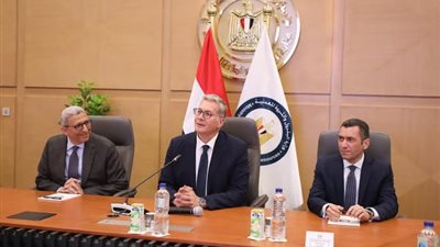 بدوي: تطوير قطاع التعدين بهدف رفع مساهمته في الناتج القومي الي 6%