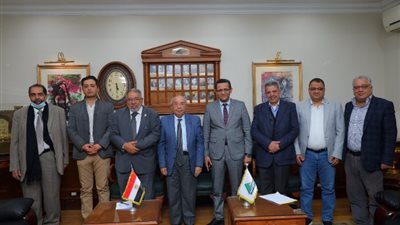 النقابات المهنية تواصل العمل لتحقيق أعلى جودة في خدمات الرعاية الصحية