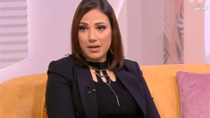 الفنانة إيمي طلعت