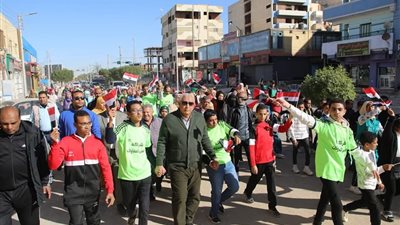 محافظ الوادى الجديد يشارك ذوى الهمم احتفالات اليوم العالمي