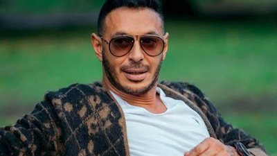 ليلة النجوم.. مصطفى شعبان وويزو وأورتيجا على الحياة برأس السنة