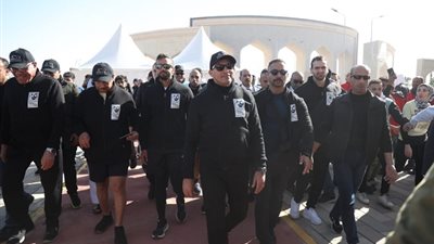 وزير الرياضة ونظيره الإماراتي يطلقان شارة ماراثون زايد الخيري بالعاصمة الإدارية الجديدة