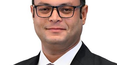 وزير الإسكان يتابع مع رئيس الجهاز المركزي للتعمير موقف تنفيذ 5 مستشفيات