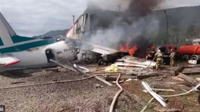 بعد تحطم طائرة على متنها 181 شخصًا في كوريا الجنوبية.. رفع حالة الطوارئ بمطار موان