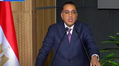 مدبولي:فرض جمارك علي الموبايل القادم من الخارج لحماية الصناعة الوطنية