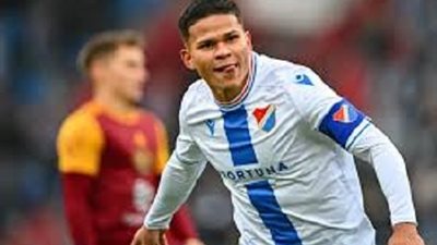 البرازيلي إيفرتون في الأهلي خلال ساعات