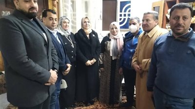 الامين العام لمستقبل وطن يهدى زوجين عمرتين ردا للجميل