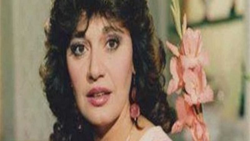 مديحة كامل