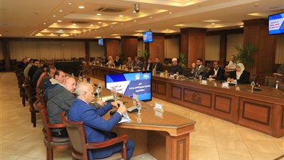 النجار يبحث جاهزية الجيزة للتعامل مع الازمات والكوارث