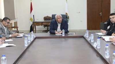 محافظ الوادي الجديد يوجه بصرف مكافآت مالية للمقلعين عن التدخين