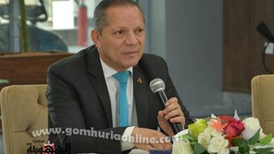 رئيس جامعة دمياط يهنئ الأخوة الأقباط بعيد الميلاد المجيد