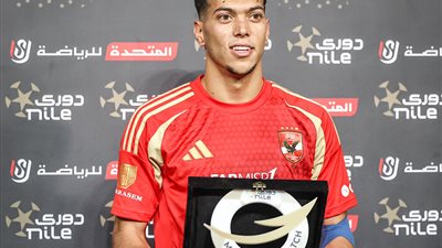 شوبير: إمام عاشور ينافس على جائزة أفضل لاعب في مصر