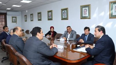 محافظ دمياط يترأس إجتماع الهيئة الإقليمية لتنشيط السياحة