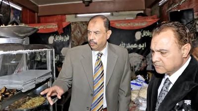 محافظ سوهاج يتفقد الوضع العام وعدد من الشوارع الحيوية