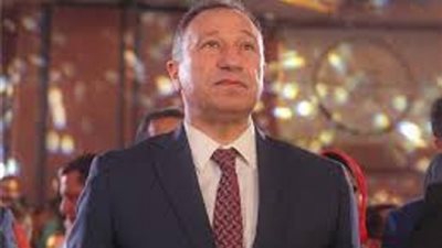 الخطيب يطمئن على بعثة الأهلي قبل موقعة ستاد أبيدجان