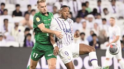 شباب الأهلى يهزم العين بالدورى الإماراتى