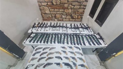 الداخلية تضبط الهاربين ومعلمين مزاج الخير في 3 محافظات