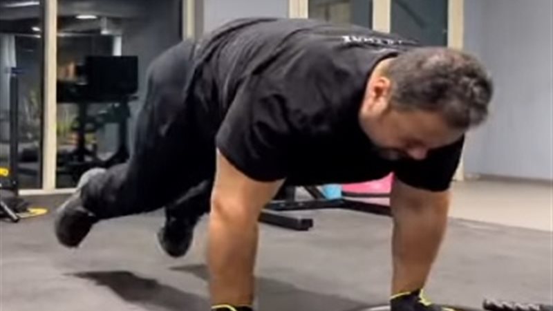الفنان مراد مكرم