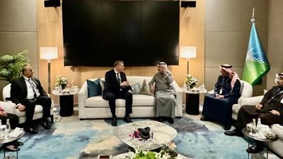 بدوي يبحث مع رئيس أرامكو السعودية تعظيم الشراكة مع شركات البترول