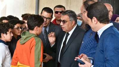 محافظ الدقهلية يتفقد لجان امتحانات النقل بالدقهلية