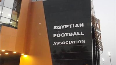 رئيس اتحاد الكرة السابق: تجاهل اللجنة المؤقتة سبب غضب الجمعية العمومية