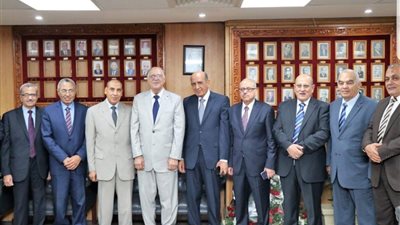 شيوخ مجلس الدولة الجدد يهنئون رئيس قضايا الدولة بثقة الرئيس