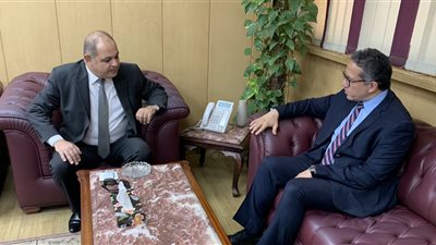 محافظ الغربية يستقبل وزير الاثار بالديوان العام فى زيارة له للاماكن الأثرية بالمحافظة