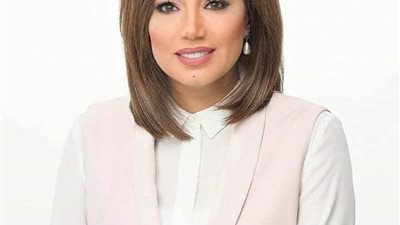 الإعلاميه رشا نبيل تعود لشاشة التلفزيون عبر قناة العربية